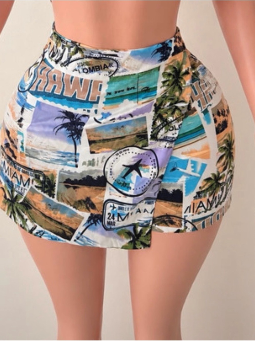 Postcard-Print Mini Skort in Blue Multi